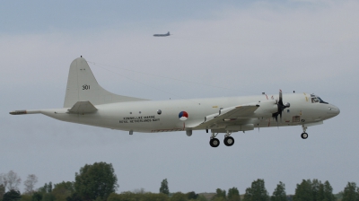Photo ID 14012 by Jaco Haasnoot. Netherlands Navy Lockheed P 3C Orion, 301