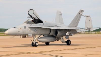 Photo ID 108840 by W.A.Kazior. USA Navy McDonnell Douglas F A 18C Hornet, 165213