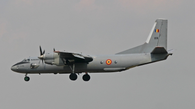 Photo ID 14044 by Maarten Peters. Romania Air Force Antonov An 26, 810