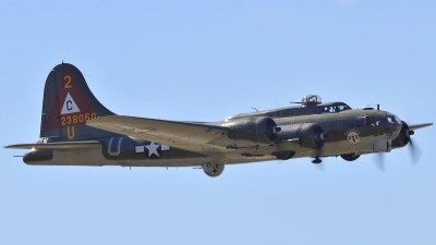 Photo ID 109280 by W.A.Kazior. Private Lone Star Flight Museum Boeing B 17G Flying Fortress 299P, N900RW