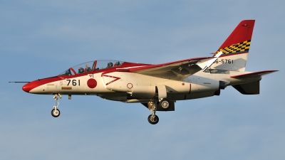 Photo ID 111065 by Peter Terlouw. Japan Air Force Kawasaki T 4, 86 5761