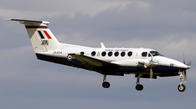 Photo ID 111183 by Chris Albutt. UK Air Force Beech Super King Air B200, ZK454