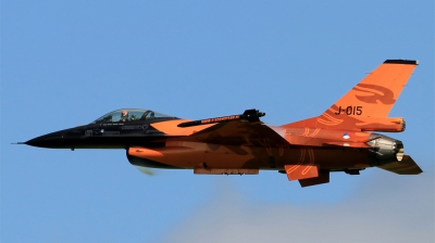 Photo ID 112084 by Chris Albutt. Netherlands Air Force General Dynamics F 16AM Fighting Falcon, J 015