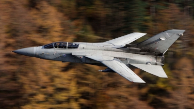 Photo ID 14373 by Scott Rathbone. UK Air Force Panavia Tornado F3, ZE755