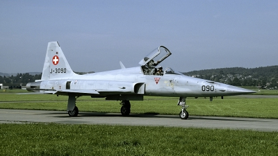 Photo ID 112599 by Joop de Groot. Switzerland Air Force Northrop F 5E Tiger II, J 3090