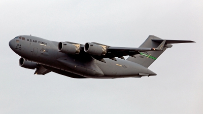 Photo ID 112629 by Carl Brent. USA Air Force Boeing C 17A Globemaster III, 02 1104