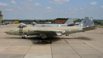 Photo ID 14610 by John Higgins. UK Air Force English Electric Canberra PR9, XH134