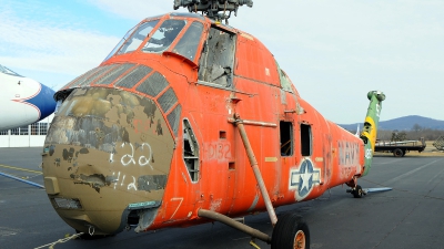 Photo ID 113635 by W.A.Kazior. Private Mid Atlantic Air Museum Inc Sikorsky UH 34J Seahorse, N46922