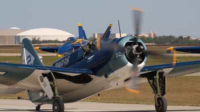 Photo ID 114037 by Paul Newbold. Private Commemorative Air Force Curtiss SB2C 5 Helldiver, NX92879