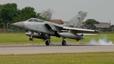Photo ID 114467 by John Higgins. UK Air Force Panavia Tornado F3, ZE761