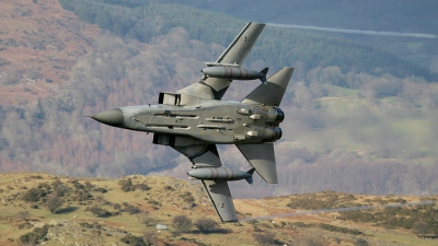 Photo ID 1483 by John Higgins. UK Air Force Panavia Tornado F3, ZE201