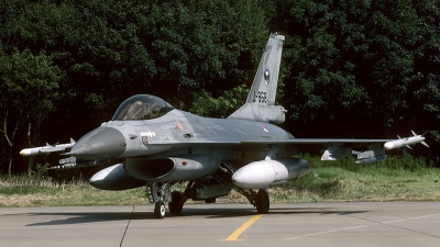 Photo ID 114741 by Joop de Groot. Netherlands Air Force General Dynamics F 16AM Fighting Falcon, J 868