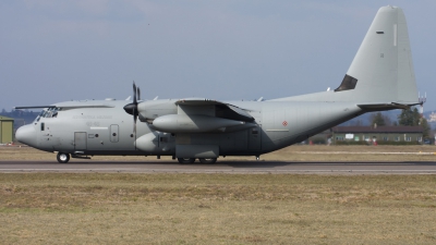 Photo ID 114887 by Roberto Bianchi. Italy Air Force Lockheed Martin C 130J Hercules L 382, MM62181