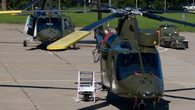 Photo ID 115413 by Jan Eenling. Belgium Army Agusta A 109HO A 109BA, H31