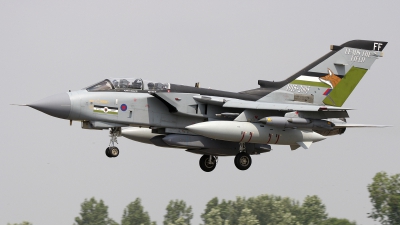 Photo ID 115483 by Tony Osborne - Opensky Imagery. UK Air Force Panavia Tornado GR4, ZA543
