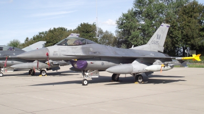 Photo ID 115643 by Joan le Poole. USA Air Force General Dynamics F 16C Fighting Falcon, 88 0525