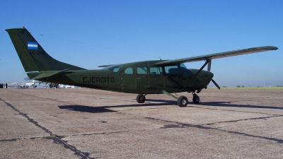 Photo ID 14984 by Martin Kubo. Argentina Army Cessna T 207, AE 216