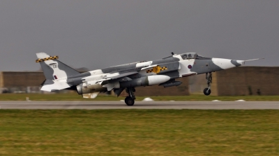 Photo ID 14989 by Richard Parker. UK Air Force Sepecat Jaguar GR3A, XX720