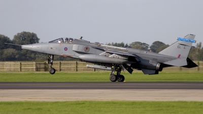 Photo ID 14990 by Chris Lofting. UK Air Force Sepecat Jaguar GR3A, XX729