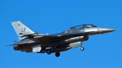 Photo ID 116306 by Thomas Ziegler - Aviation-Media. USA Air Force General Dynamics F 16D Fighting Falcon, 84 1327
