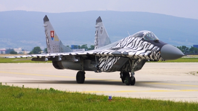 Photo ID 116572 by Andreas Zeitler - Flying-Wings. Slovakia Air Force Mikoyan Gurevich MiG 29A 9 12A, 6829