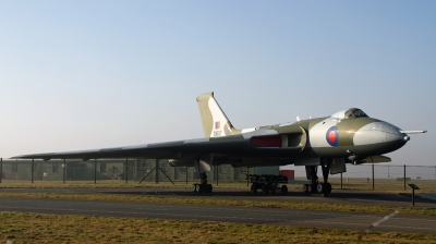 Photo ID 117573 by Chris Albutt. UK Air Force Avro 698 Vulcan B2, XM607