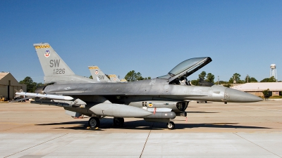 Photo ID 15334 by D. A. Geerts. USA Air Force General Dynamics F 16C Fighting Falcon, 00 0226