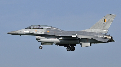 Photo ID 118495 by Bart Hoekstra. Belgium Air Force General Dynamics F 16BM Fighting Falcon, FB 17