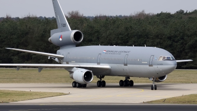 Photo ID 118636 by Mark Broekhans. Netherlands Air Force McDonnell Douglas KDC 10 30CF, T 235