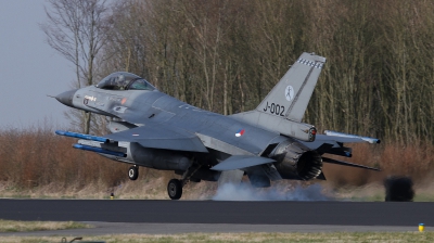 Photo ID 118686 by Giampaolo Tonello. Netherlands Air Force General Dynamics F 16AM Fighting Falcon, J 002