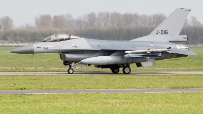 Photo ID 118934 by Alex van Noye. Netherlands Air Force General Dynamics F 16AM Fighting Falcon, J 016