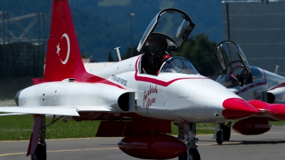 Photo ID 119004 by Thomas Ziegler - Aviation-Media. T rkiye Air Force Canadair NF 5A 2000 CL 226, 71 3058