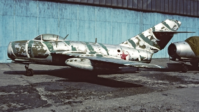 Photo ID 119092 by Carl Brent. Czechoslovakia Air Force Mikoyan Gurevich MiG 15bis, 0738