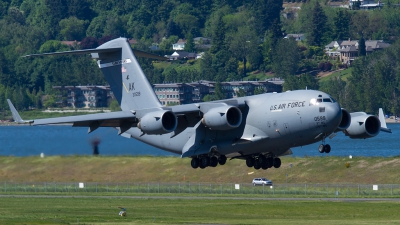 Photo ID 119190 by Russell Hill. USA Air Force Boeing C 17A Globemaster III, 93 0599