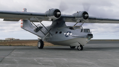 Photo ID 120384 by Baldur Sveinsson. Private Military Aviation Museum Consolidated PBY 5A Catalina, N9521C
