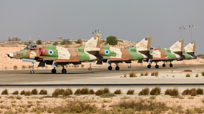 Photo ID 120731 by Andreas Zeitler - Flying-Wings. Israel Air Force Douglas A 4N AyitM, 343