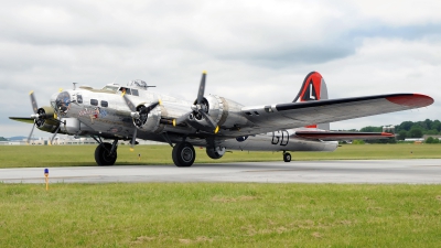 Photo ID 121316 by W.A.Kazior. Private Yankee Air Force Boeing B 17G Flying Fortress 299P, N3193G