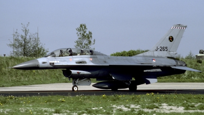 Photo ID 123265 by Joop de Groot. Netherlands Air Force General Dynamics F 16B Fighting Falcon, J 265