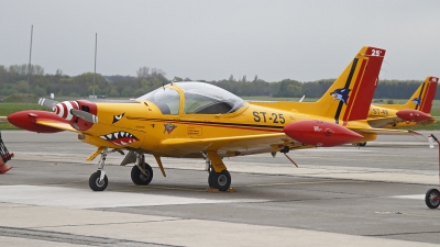 Photo ID 123267 by Niels Roman / VORTEX-images. Belgium Air Force SIAI Marchetti SF 260M, ST 25