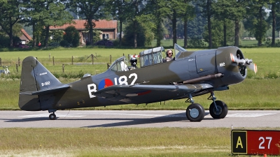 Photo ID 121611 by Niels Roman / VORTEX-images. Private Stichting Koninklijke Luchtmacht Historische Vlucht Noorduyn AT 16 Harvard IIb, PH TBR