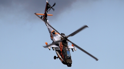 Photo ID 121785 by Volker Warmbrunn. Netherlands Air Force Boeing AH 64DN Apache Longbow, Q 17