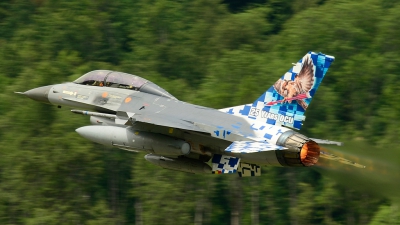 Photo ID 122538 by Sven Zimmermann. Belgium Air Force General Dynamics F 16BM Fighting Falcon, FB 24