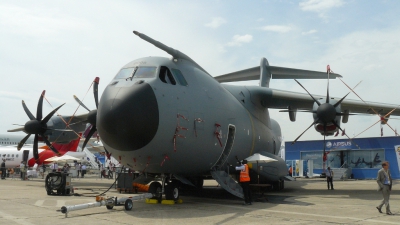 Photo ID 123679 by Adolfo Jorge Soto. France Air Force Airbus A400M 180 Atlas, 0008