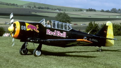 Photo ID 123760 by Joop de Groot. Private Red Bull North American SNJ 5 Texan, D FHGL