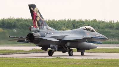 Photo ID 124346 by John. Netherlands Air Force General Dynamics F 16AM Fighting Falcon, J 002