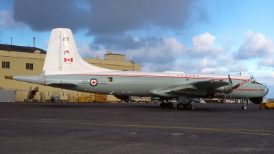 Photo ID 124429 by Baldur Sveinsson. Canada Air Force Canadair CP 107 Argus Mk 2 CL 28, 10725