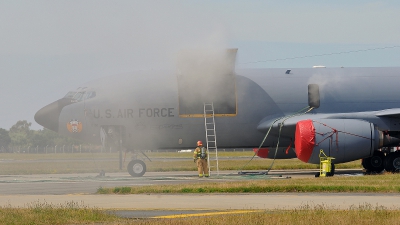 Photo ID 124427 by frank van de waardenburg. USA Air Force Boeing KC 135R Stratotanker 717 148, 58 0100