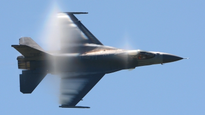 Photo ID 124787 by Diamond MD Dai. Taiwan Air Force General Dynamics F 16A Fighting Falcon, 6640