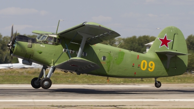 Photo ID 125003 by Chris Lofting. Russia Air Force Antonov An 2, 09 YELLOW