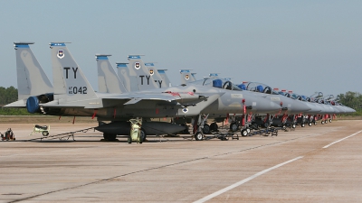 Photo ID 16331 by Jonathan Derden - Jetwash Images. USA Air Force McDonnell Douglas F 15C Eagle, 80 0042